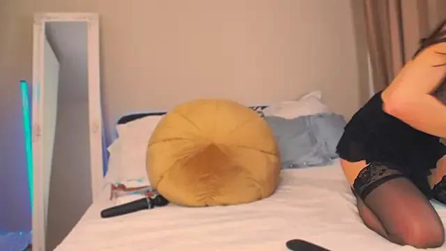 InsideMia on StripChat