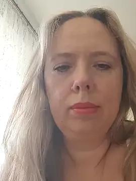 Irina3718 on StripChat