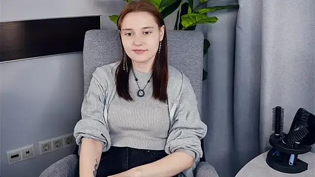 IsaParadiso on StripChat