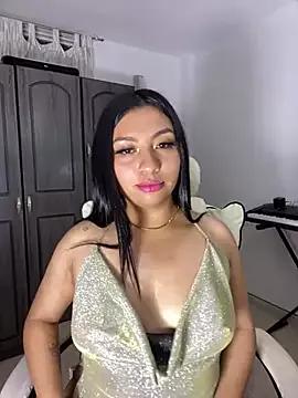 Issa_Santana on StripChat