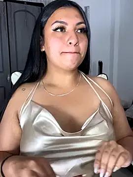 Issa_Santana on StripChat