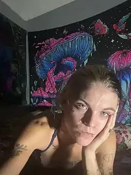 ittybittymeryssa on StripChat