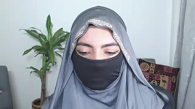 jade_nassar on StripChat