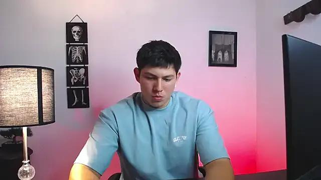 JamesCr_ on StripChat