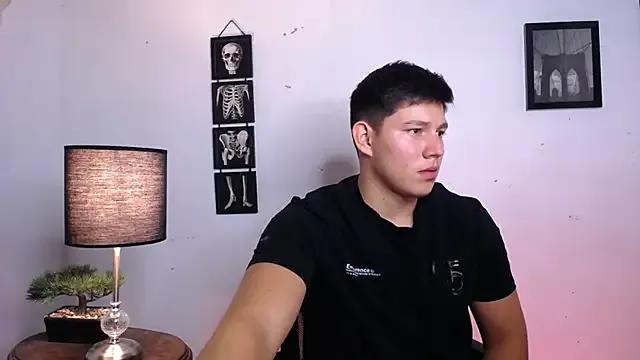 JamesCr_ on StripChat