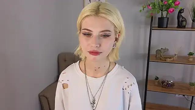 Jasmi_Yets on StripChat