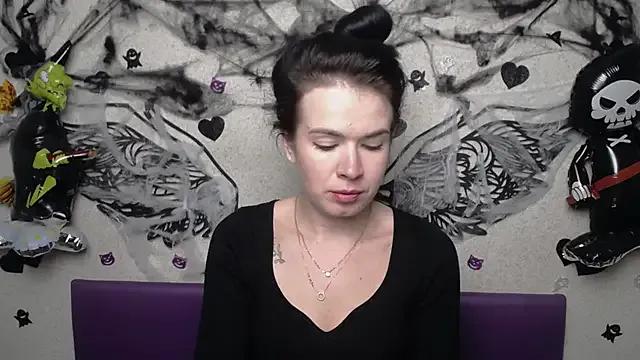 JasmineKouch on StripChat