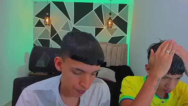 Juan_Nd_Steven on StripChat