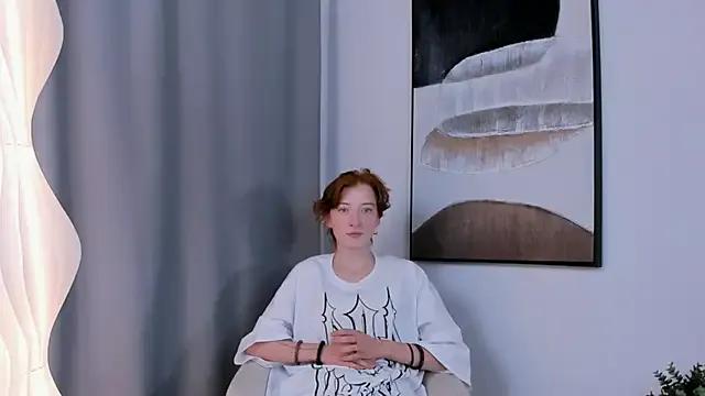 JuanaFriesz on StripChat