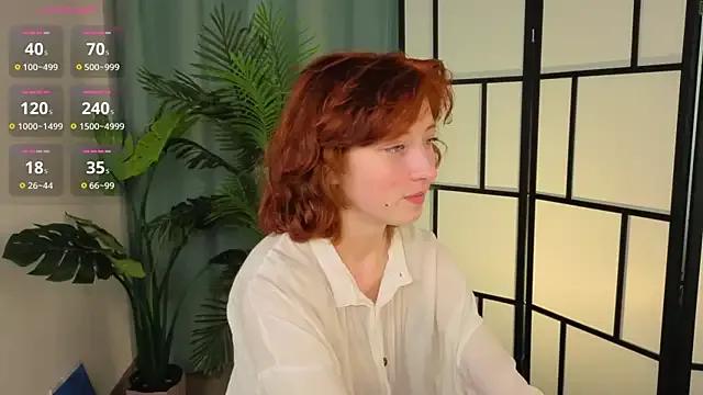 JuanaFriesz on StripChat