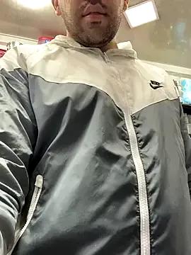 JuanZapata33 on StripChat