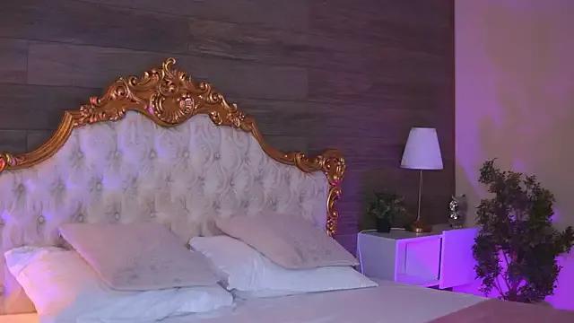 Juicy_Jessye on StripChat