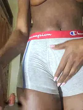 julietunderwoood on StripChat