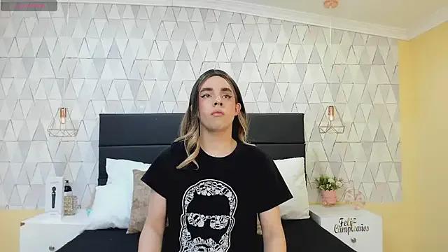 JustinePerry on StripChat