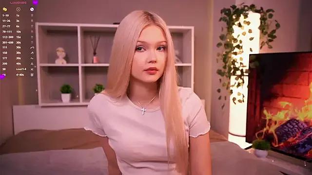 KaryTasch on StripChat