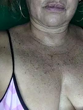 Kasandra_Ho on StripChat