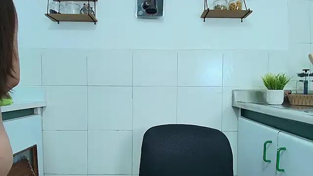 katy_handerson on StripChat