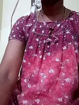 Kavya5500 on StripChat