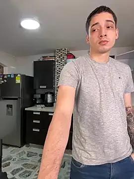 kevin_hotgirls on StripChat