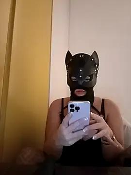 KittenCarnivore on StripChat