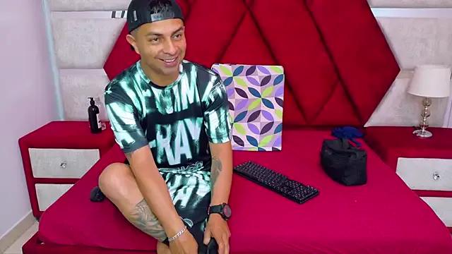 Kity_spiderr on StripChat