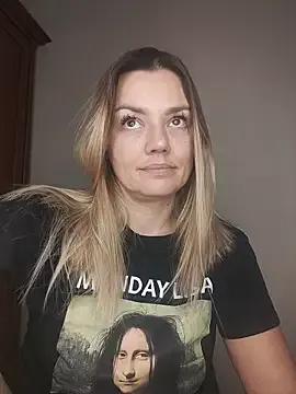 KrissSexi on StripChat