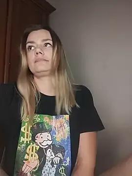 KrissSexi on StripChat