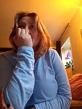 lady_charlyne on StripChat