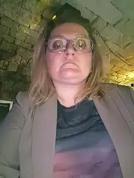 lady_charlyne on StripChat