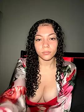 ladylavish on StripChat