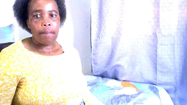 LadyLillyX on StripChat