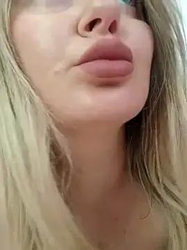 LadyLolyPop_ on StripChat