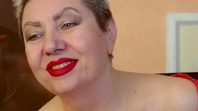 LadyPosh on StripChat