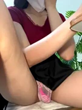 Lami_Mi on StripChat