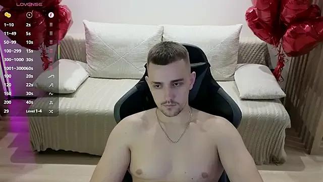 Larstar01 on StripChat