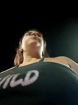 Latina_sexy1 on StripChat