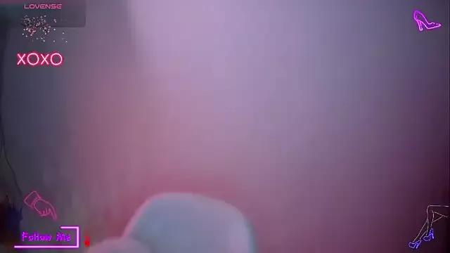 LauGrayJ on StripChat