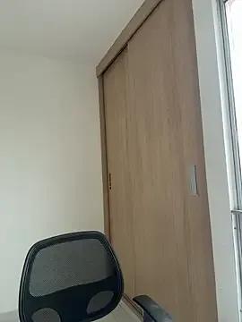 LauraCatalina's avatar