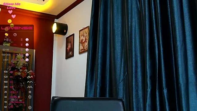 laybunny1 on StripChat