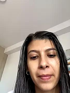 Lenapink19 on StripChat