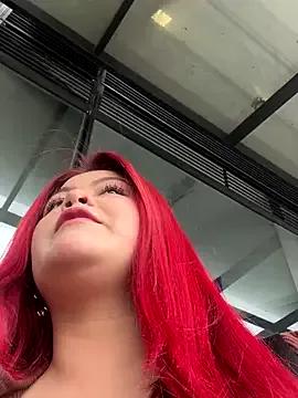 lia_moon77 on StripChat