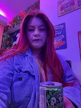 lia_moon77 on StripChat