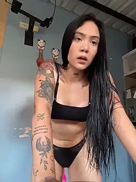 liahouses on StripChat