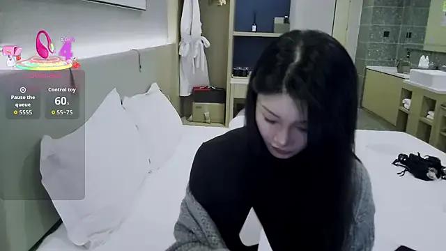 LILIBB-2025 on StripChat