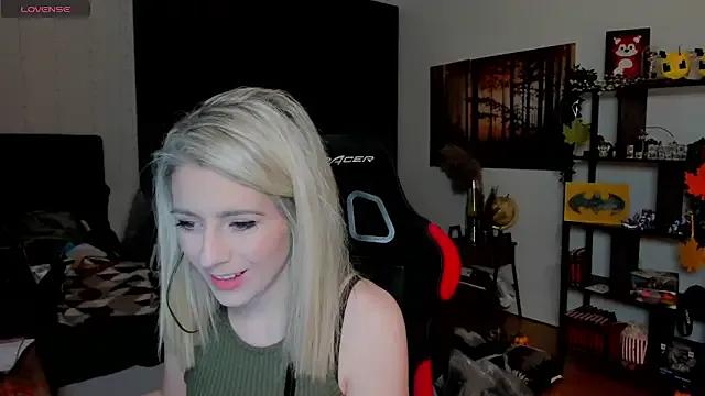 Lisaonthemoon on StripChat