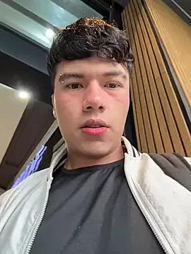 Logan_smith1 on StripChat