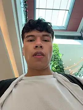 Logan_smith1 on StripChat