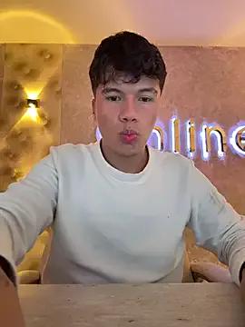 Logan_smith1 on StripChat