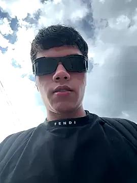 Logan_smith1 on StripChat