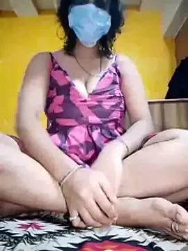 Love_Foreverr12 on StripChat